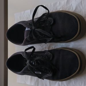 SOLD Vans black skate shoes size 9 mens at yardsale